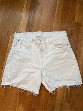 GAP White Raw Hem Denim Shorts